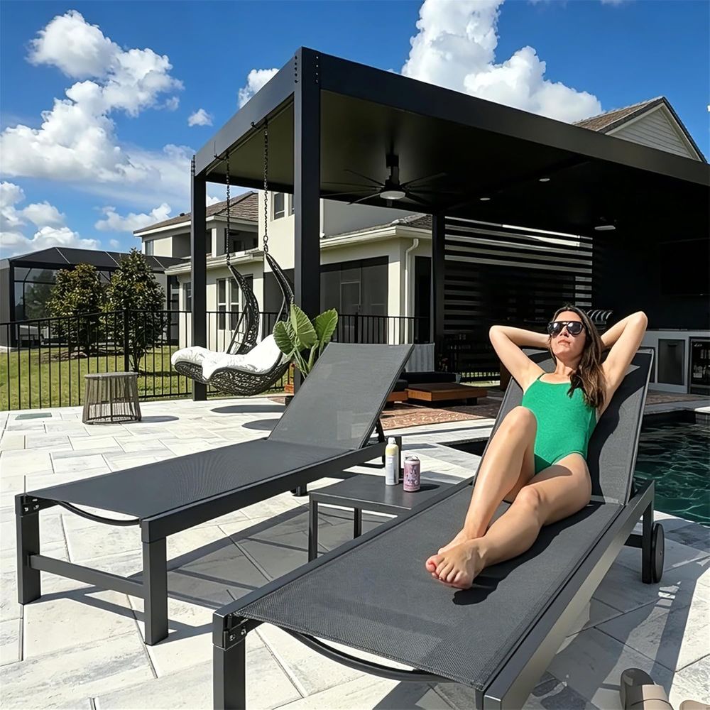 with Wheels Pool Lounge Chairs - огляд і ціна Deck Chair Lounger