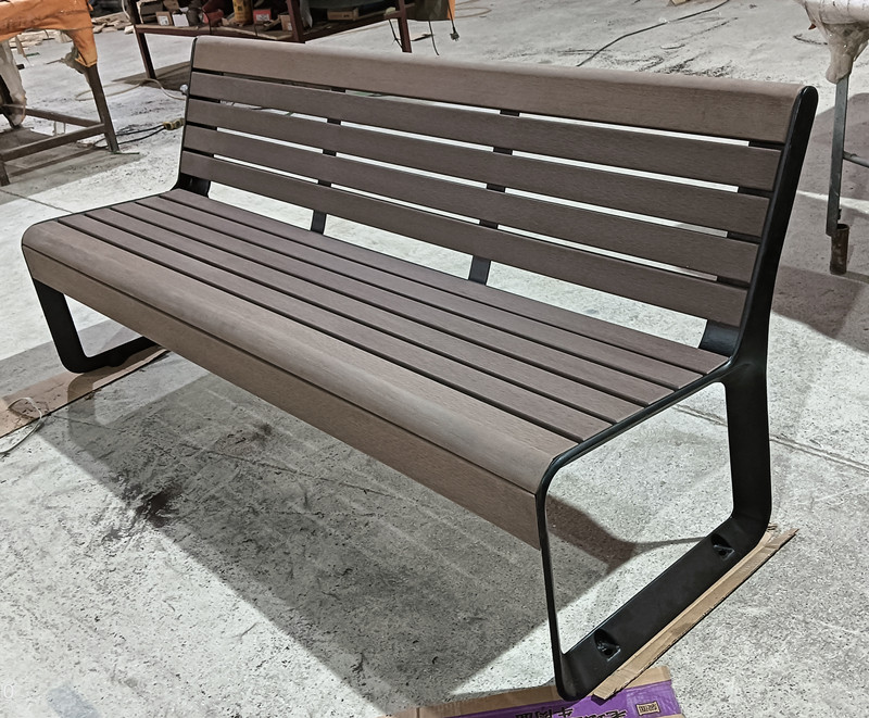 Outdoor Furniture Park Urban S - огляд і ціна Outdoor Furniture Recycled Plastic